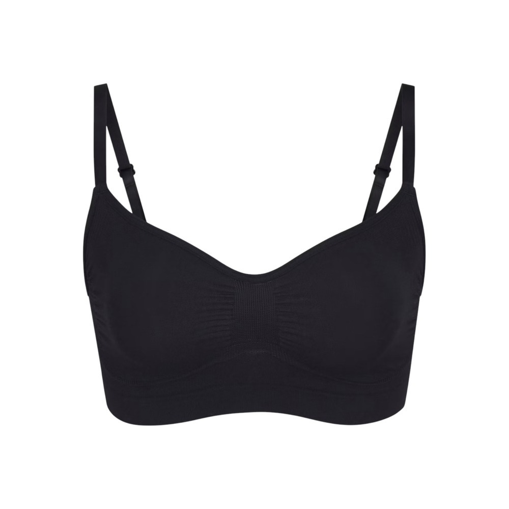 SKIMS Seamless Sculpt Bralette in Onyx